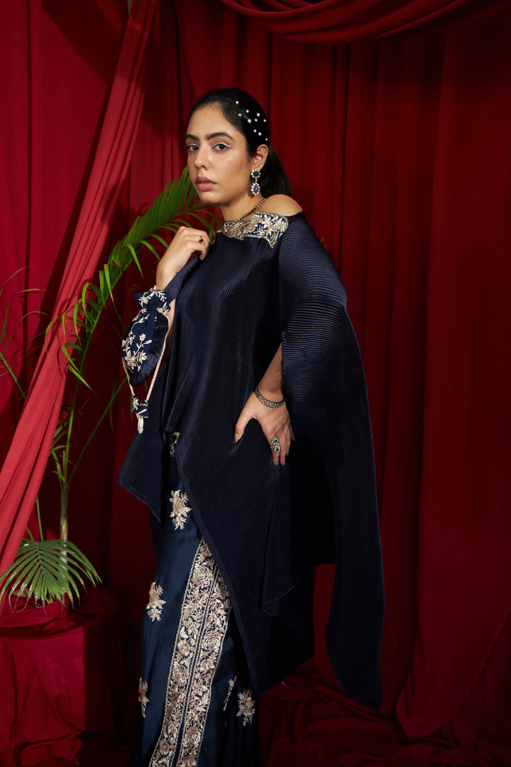 Reyna Gara Glazed Embroidered Pleated Cape Coordinated with Slit Pants - Navy Blue