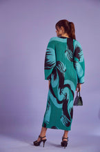 Load image into Gallery viewer, ABSTRACT GREEN PRINTED DRESS