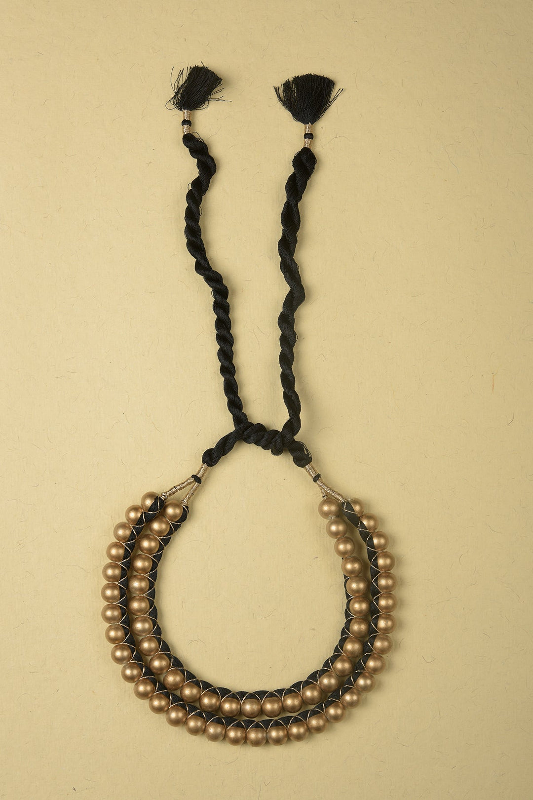 Small Necklace made of Silk Threads and Ball Beads
