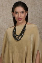 Load image into Gallery viewer, Black Pearl Neck Piece