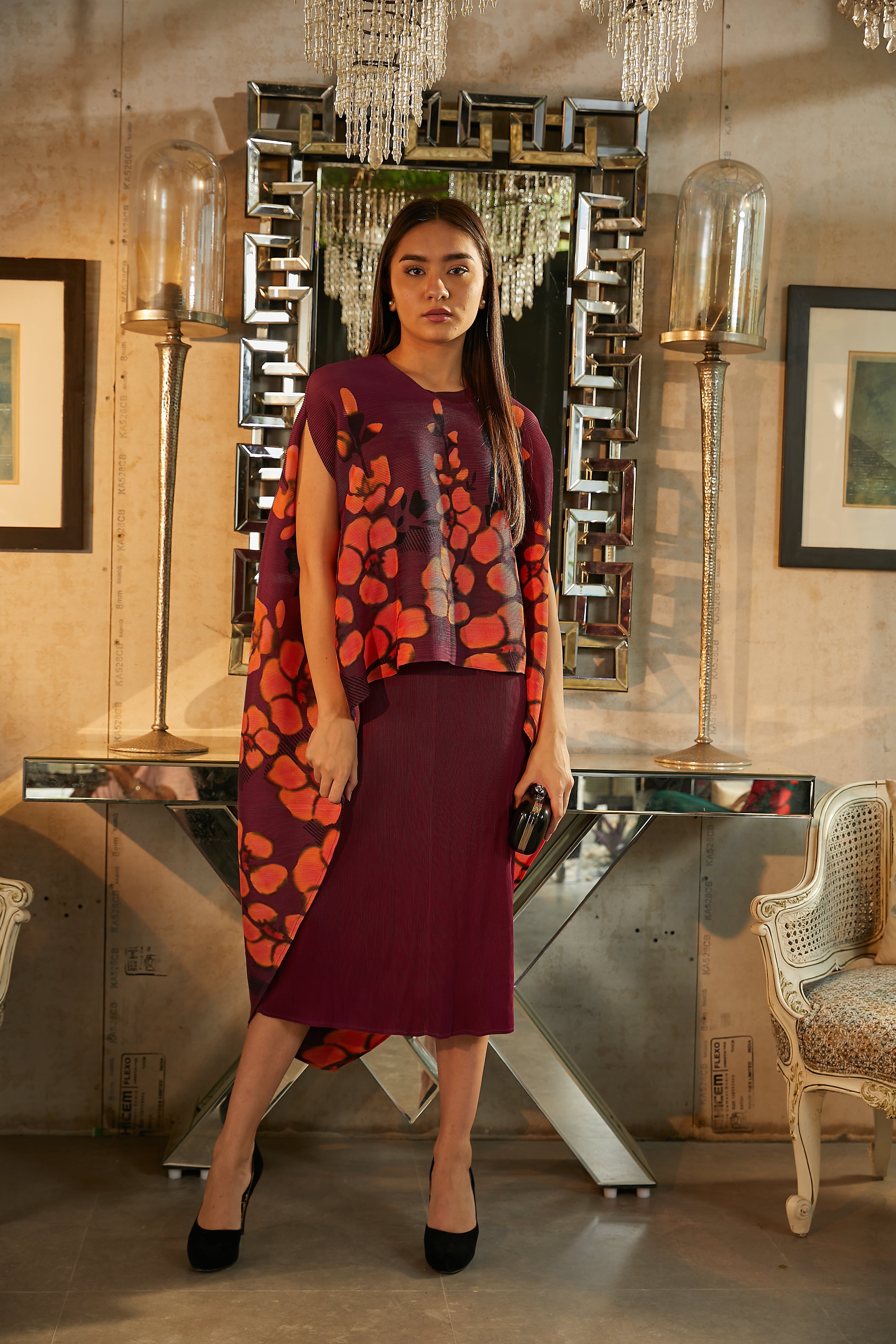 Freya Flowerit Cape Dress - Purple