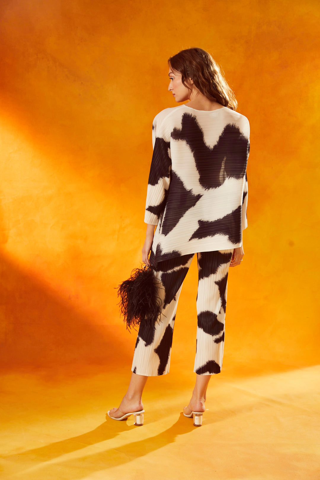 Olivia Ombré Co-ord Set - White and Black