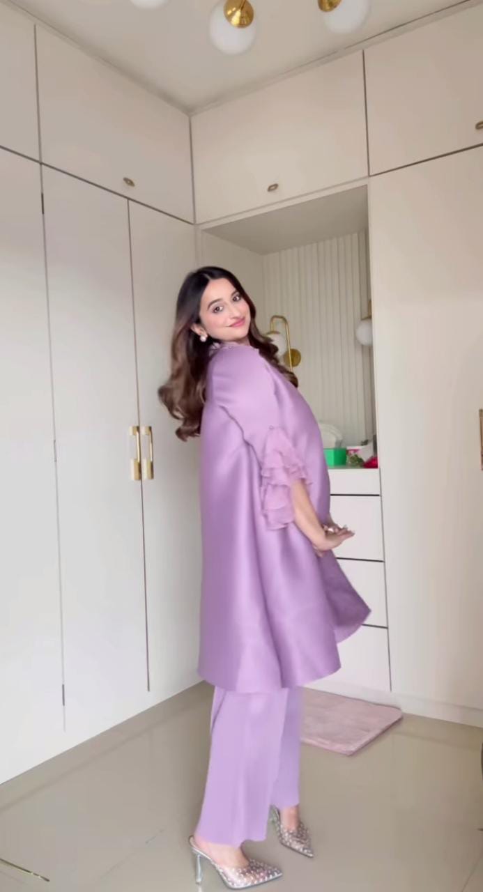 Anavi Kalia in our Patricia Flower up Sleeve Tunic Set - Purple